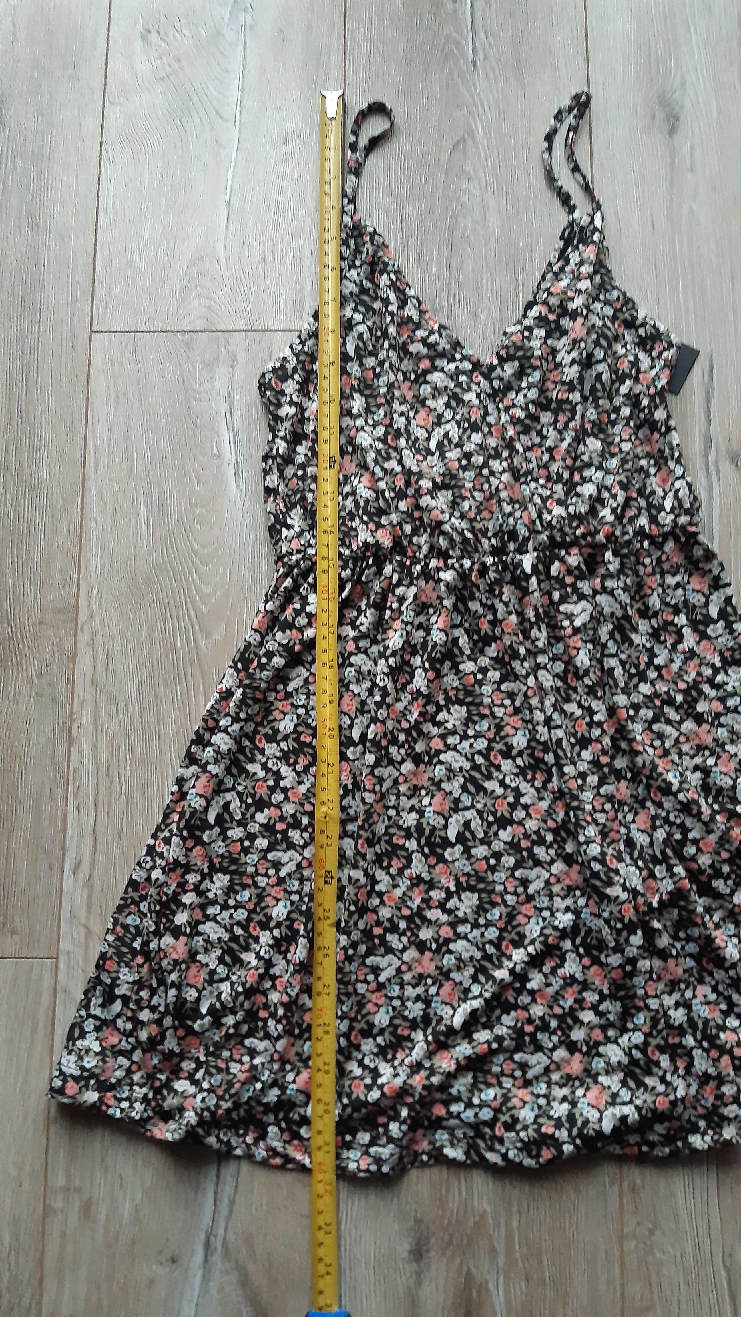 Nowa sukienka letnia w kwiatki BikBok S na ramiączkach