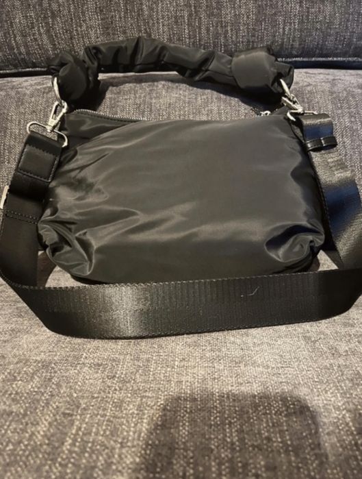 Mala Preta - Parfois - completamente Nova