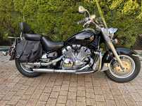 Yamaha Royal Star 1300   (drag star)