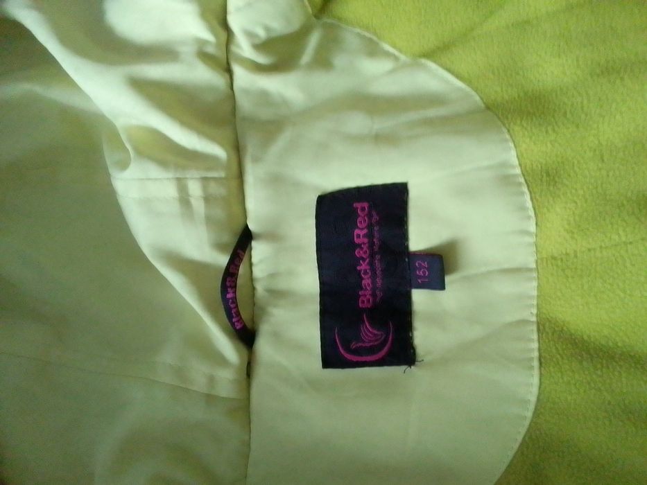 Зимова куртка                .