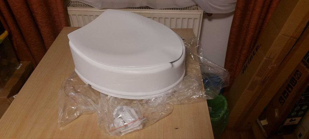 Nakładka toaletowa PEPE 15 cm