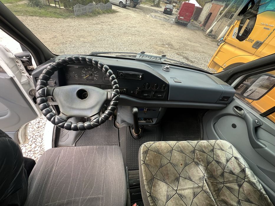 Mercedes-sprinter 412d
