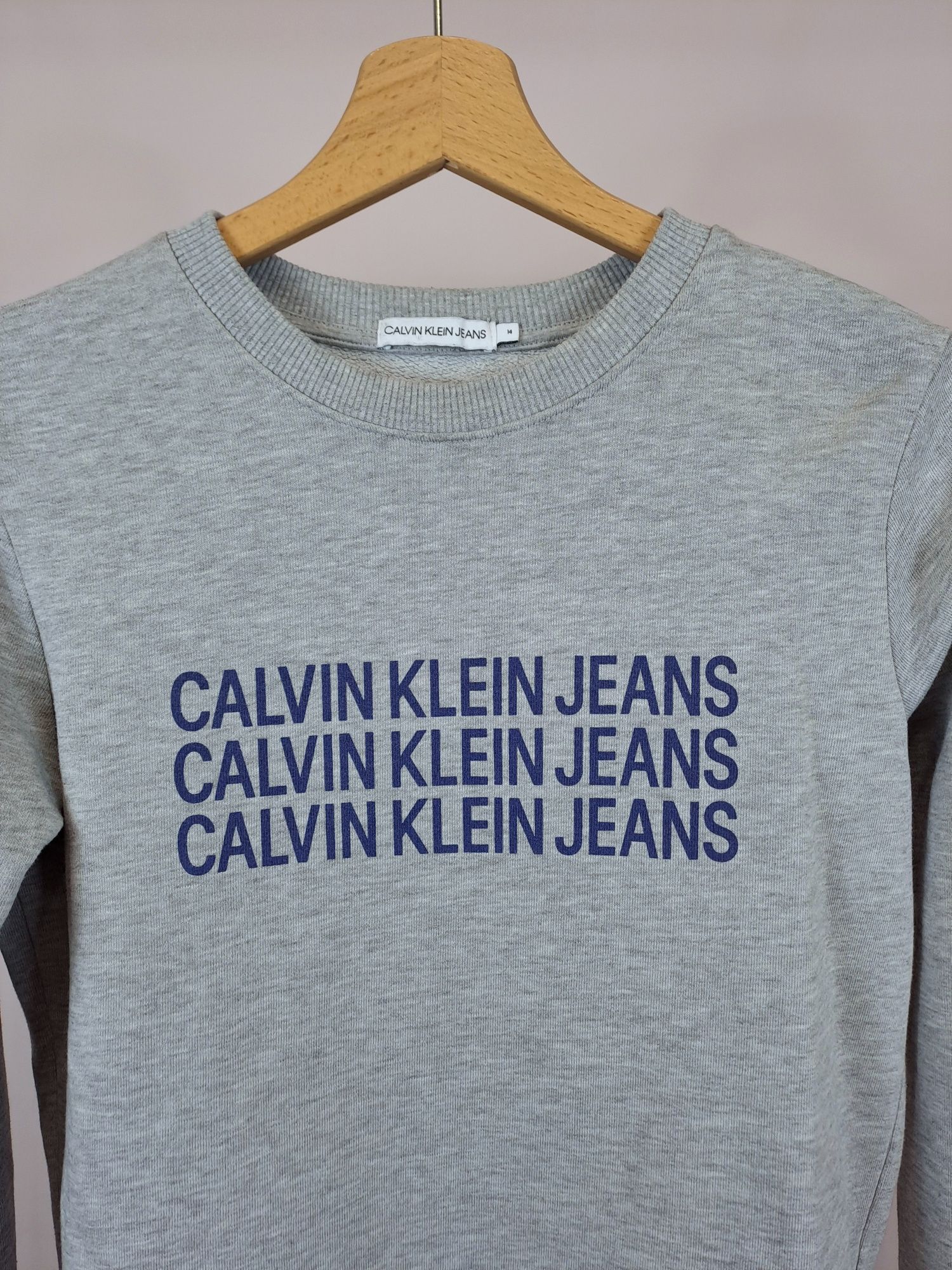 Calvin Klein damska bluza hoodie crewneck r.M