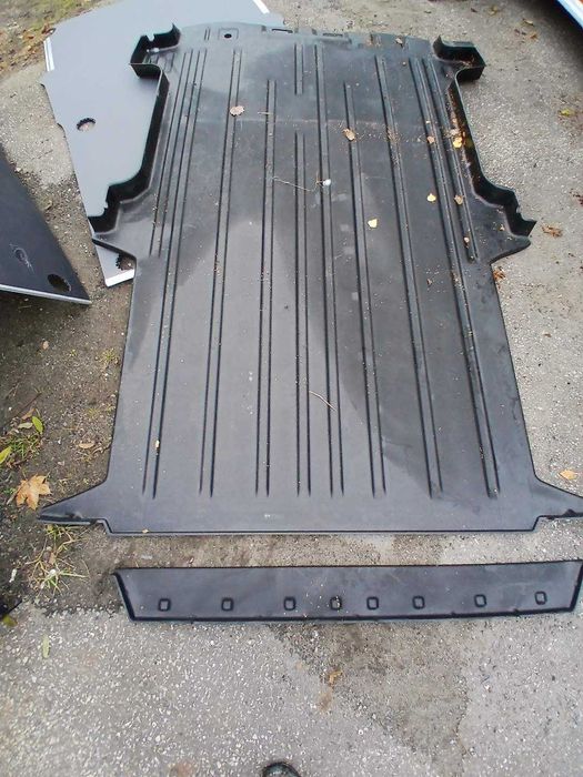 Podłoga zabudowa Ford Transit Custom wanna wykladzina na pakę do busa