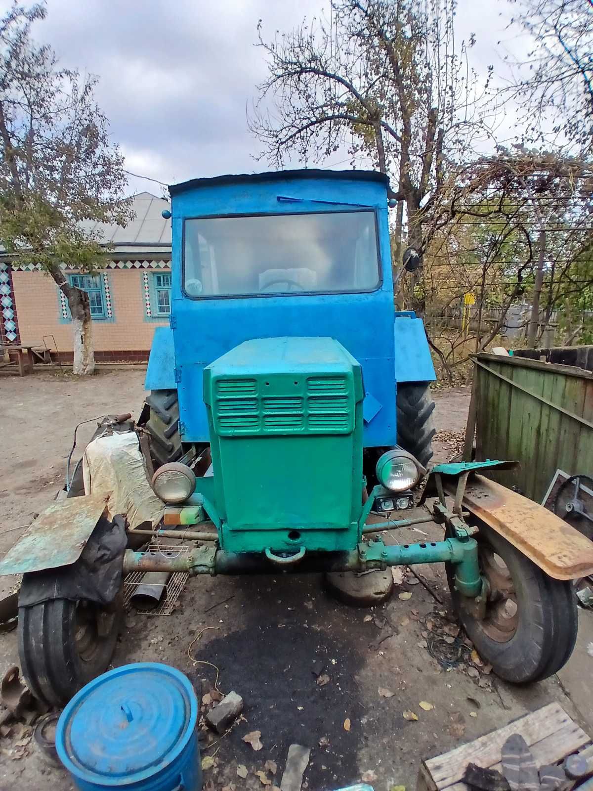 Продам  трактор Т-40