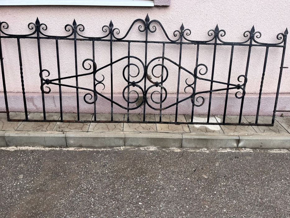 Паркан металевий (кованний)