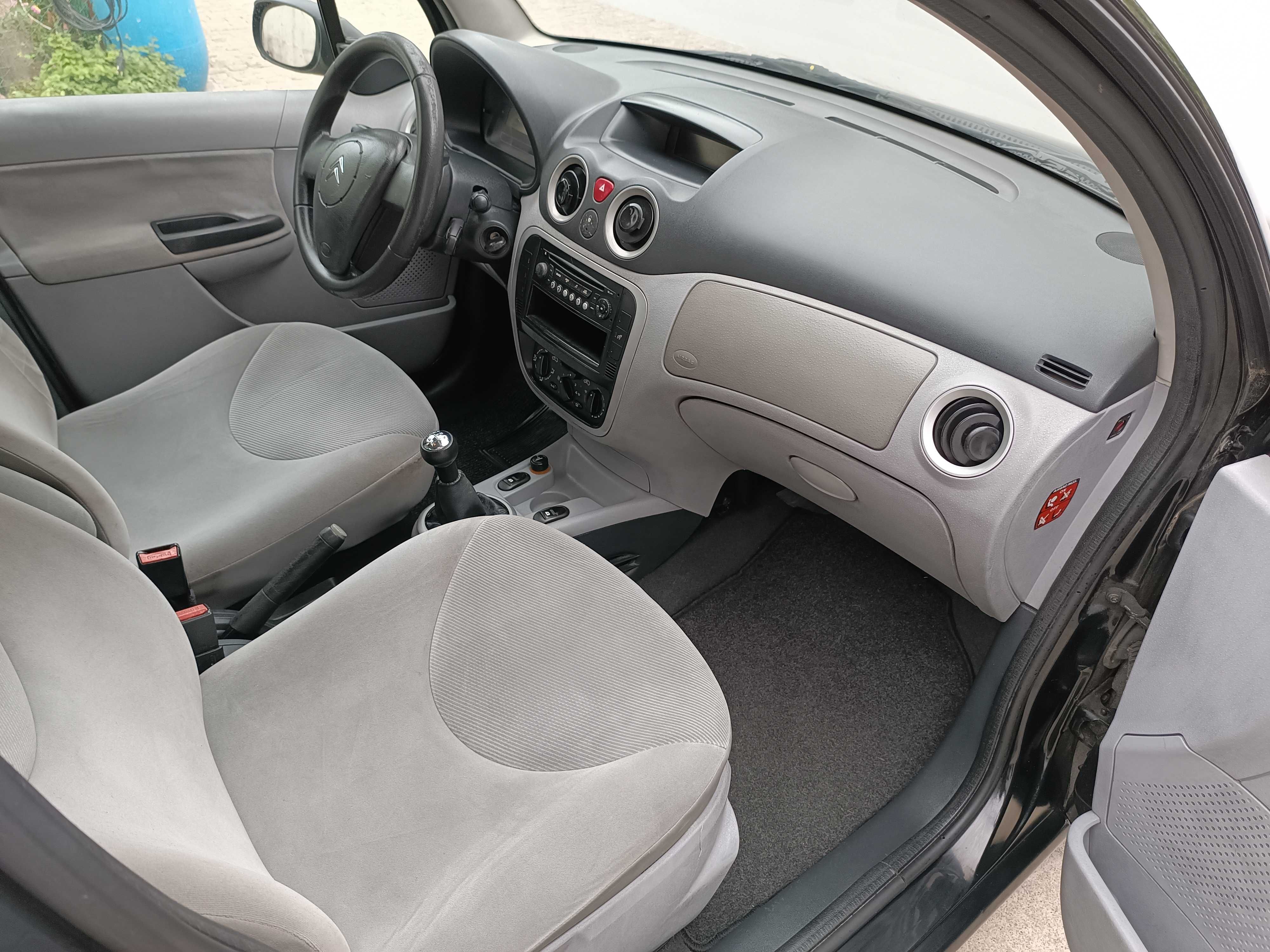 Citroen C3 - impecável