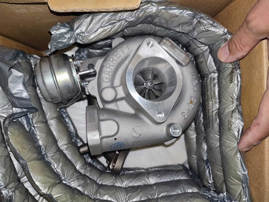 Turbo turbocompressor Garrett novo na caixa TGV GT2056V