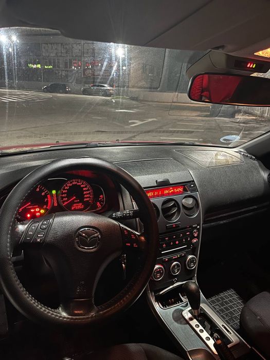 Автомобіль Mazda 6 2006 рік