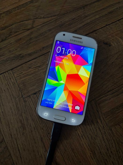 Samsung Galaxy Ace 4 – Zadbany, sprawny. Świetny na pierwszy telefon!