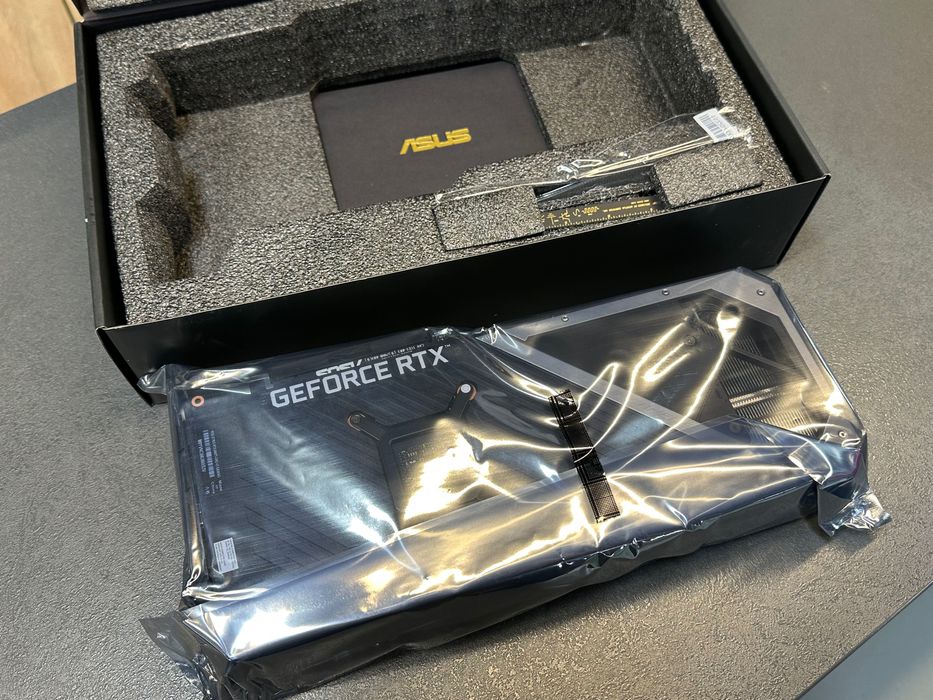 Відеокарта ASUS ROG Strix GeForce RTX 3060 Ti V2 Gaming OC