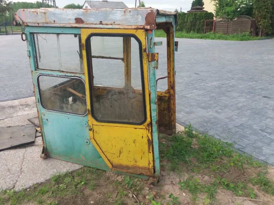 LKT 81 Kabina Ciągnik Leśny Zrywkowy LKT 81 Kabinę Sprzedam Kabine