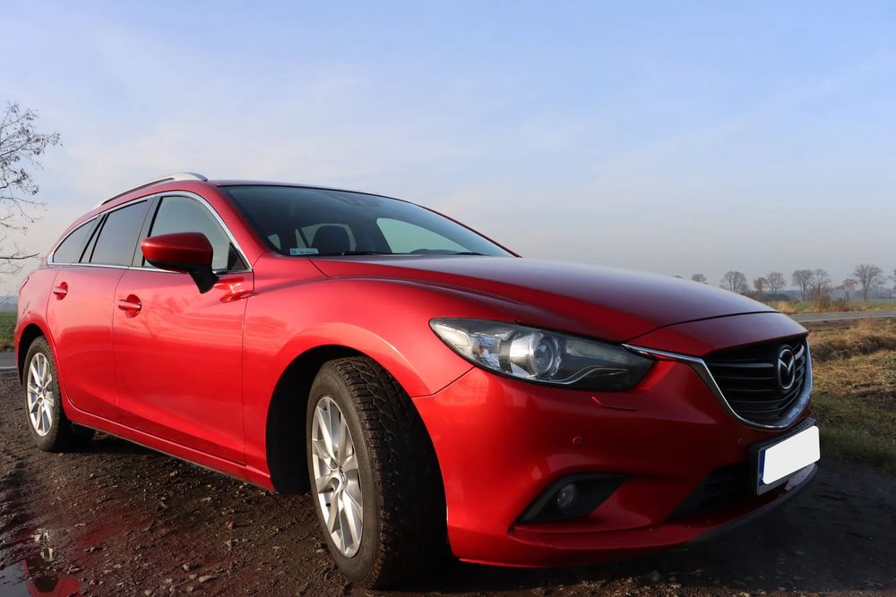 Mazda 6 Sprzedam Mazdę 6. Pierwszy właściciel. Auto zakupione w salonie Mazdy.