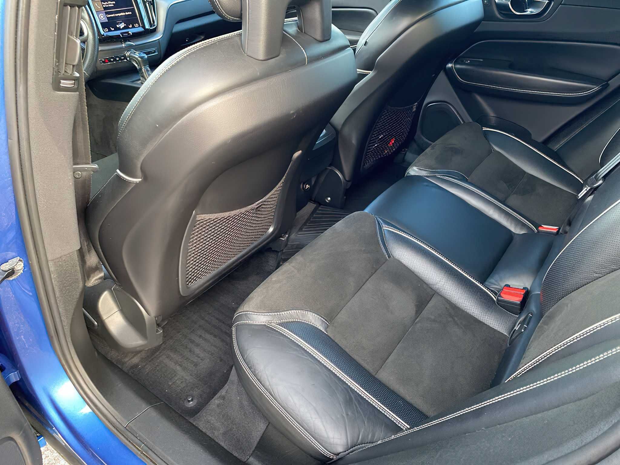 Volvo XC60 T6  R-Design 2018