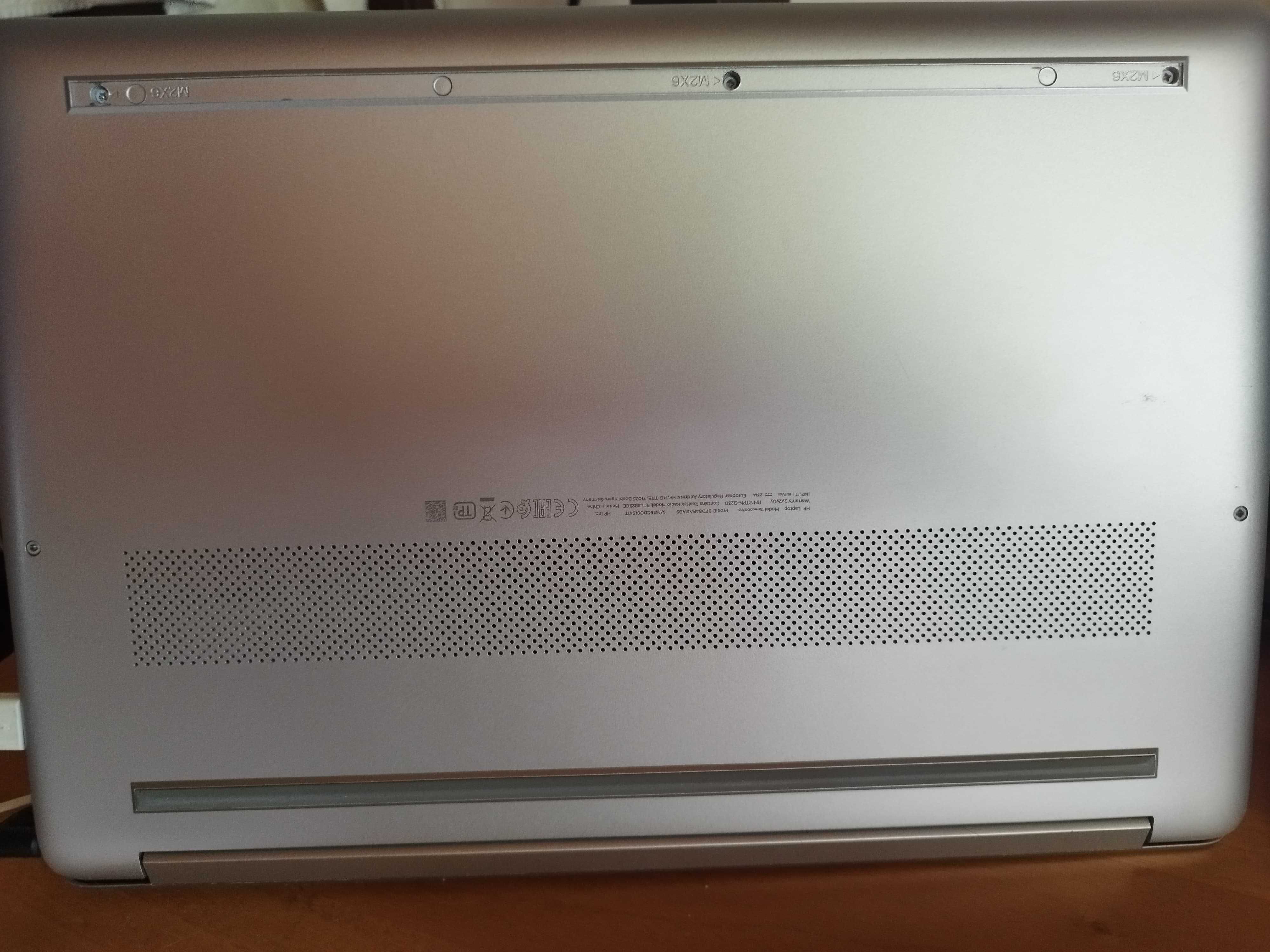 Portátil HP Ryzen 3 | 8GB RAM | SSD 512GB | Bateria Viciada