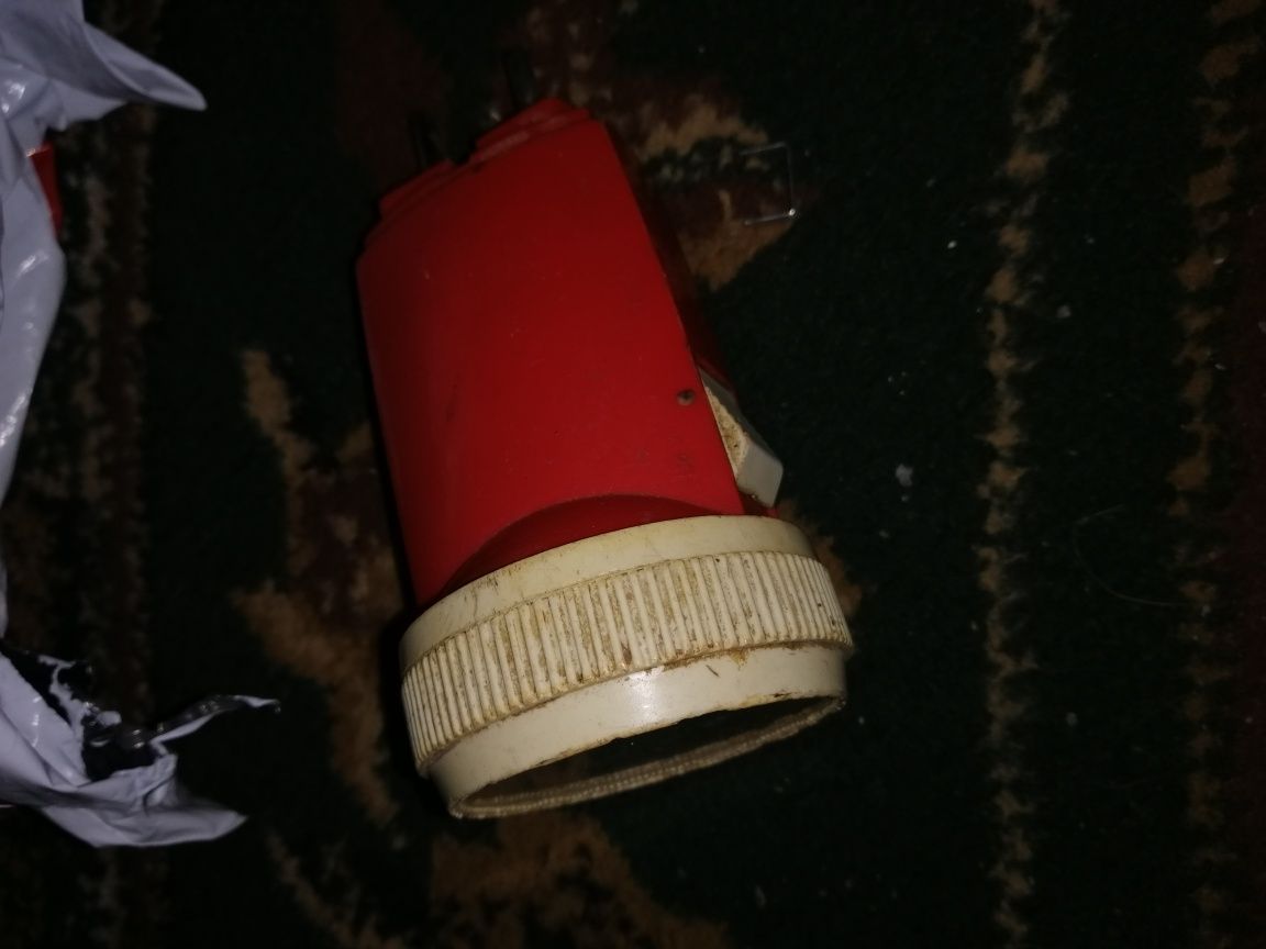 Продам фонарик на запчасти- СССР