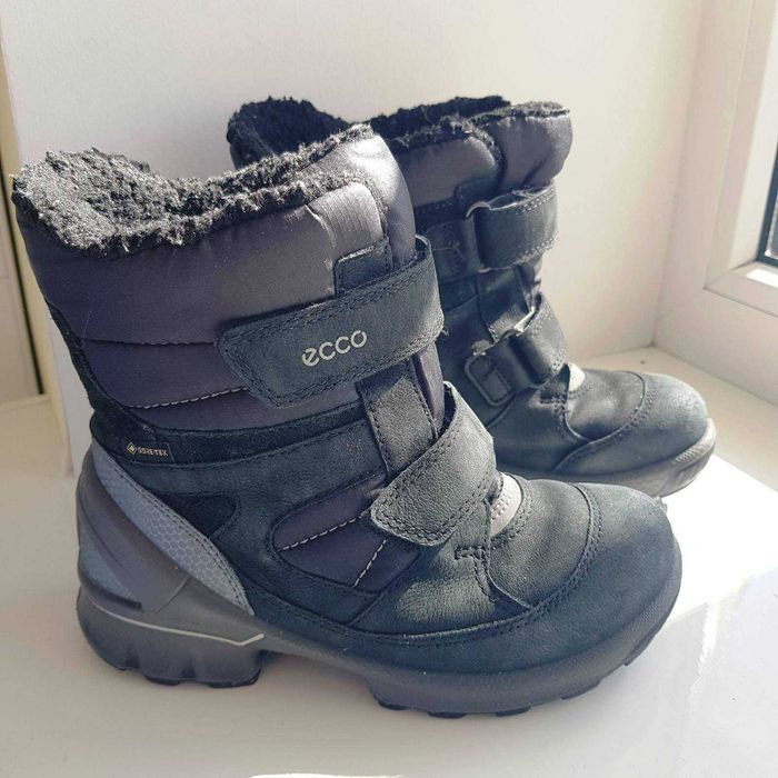 Ecco чудові зимові термо ботинки черевики biom gore Tex за чверть ціни