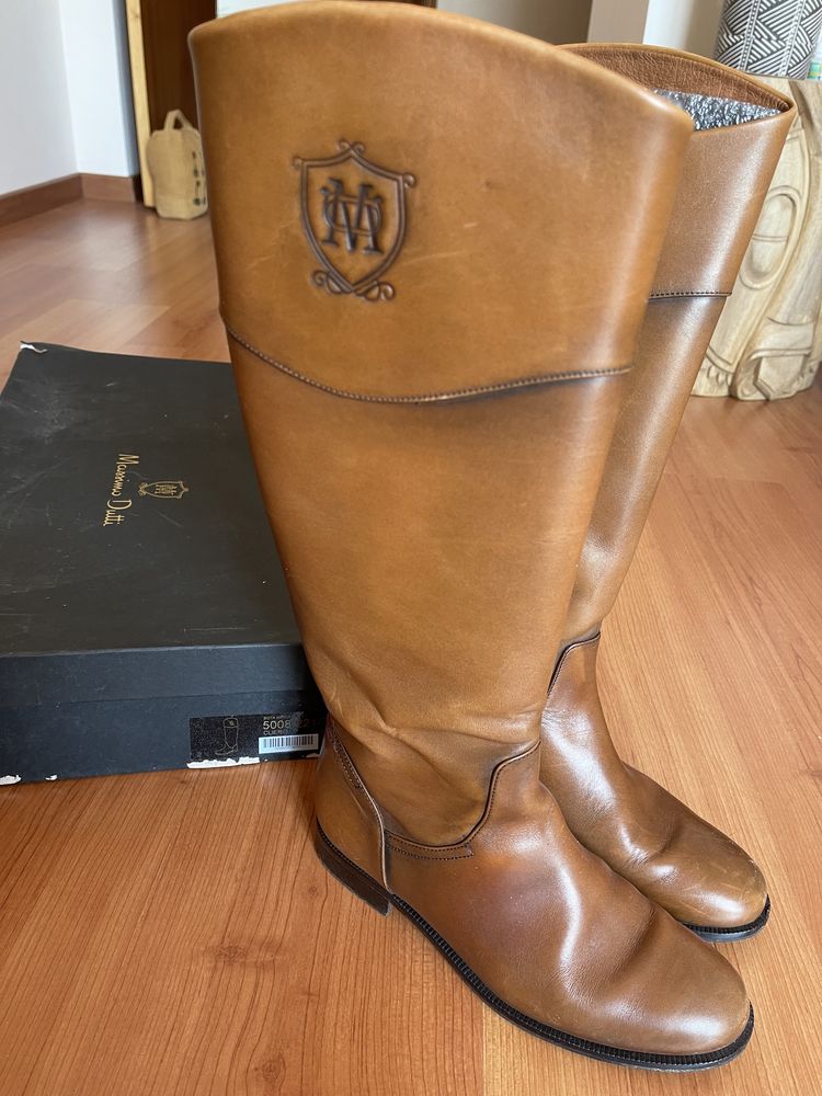 Botas castanhas da Massimo Dutti