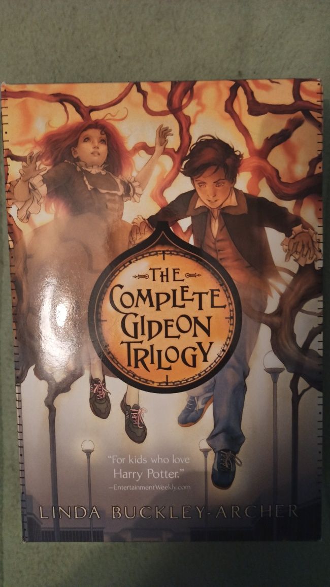 Livro The complete gideon trilogy
