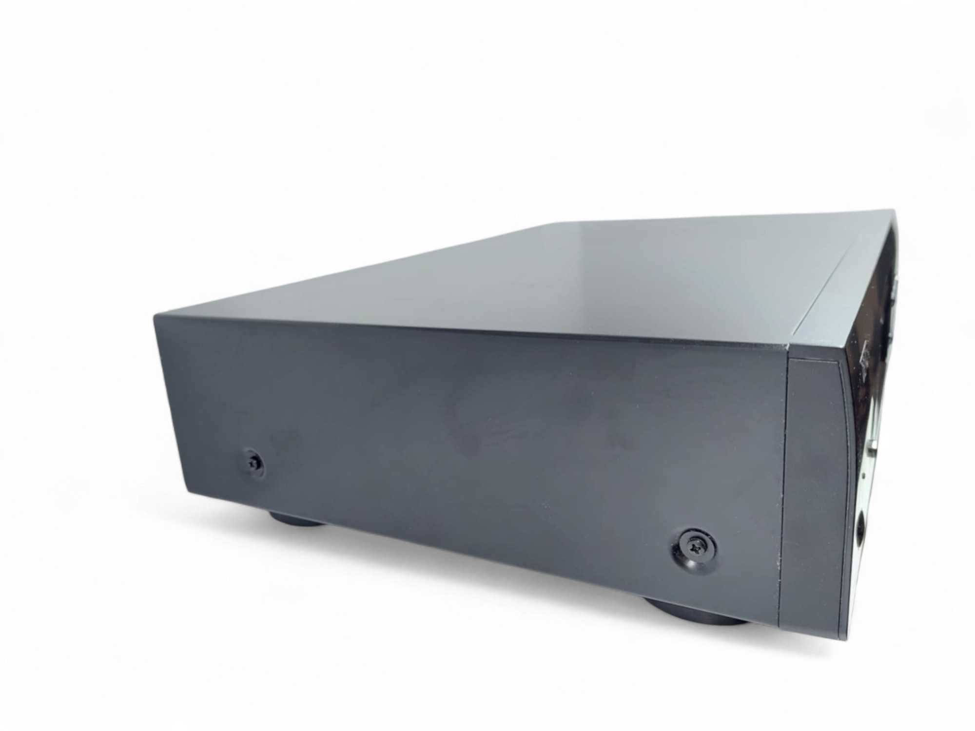 Odtwarzacz Blu-Ray Denon DBT-1713UD +pilot
