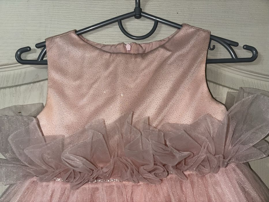 Святкова сукня Зефірка