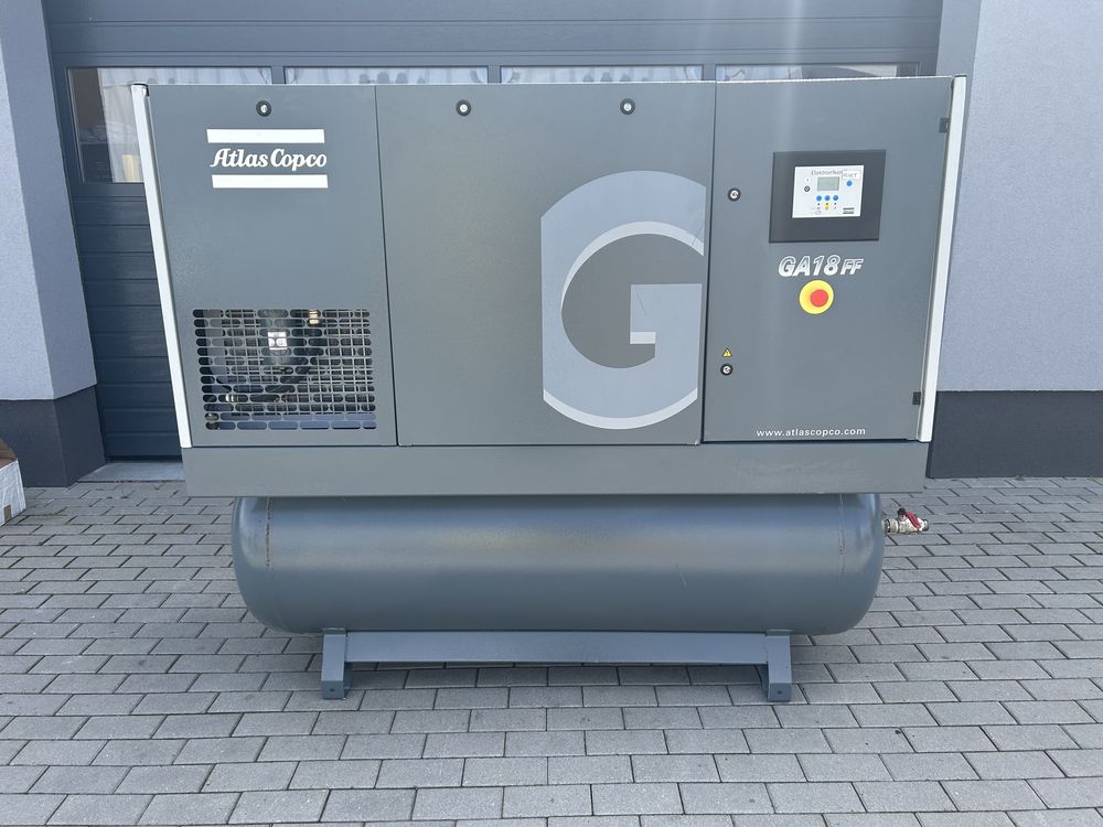 Kompresor Śrubowy  ATLAS COPCO 18 kw 9.8BAR 2.61m3