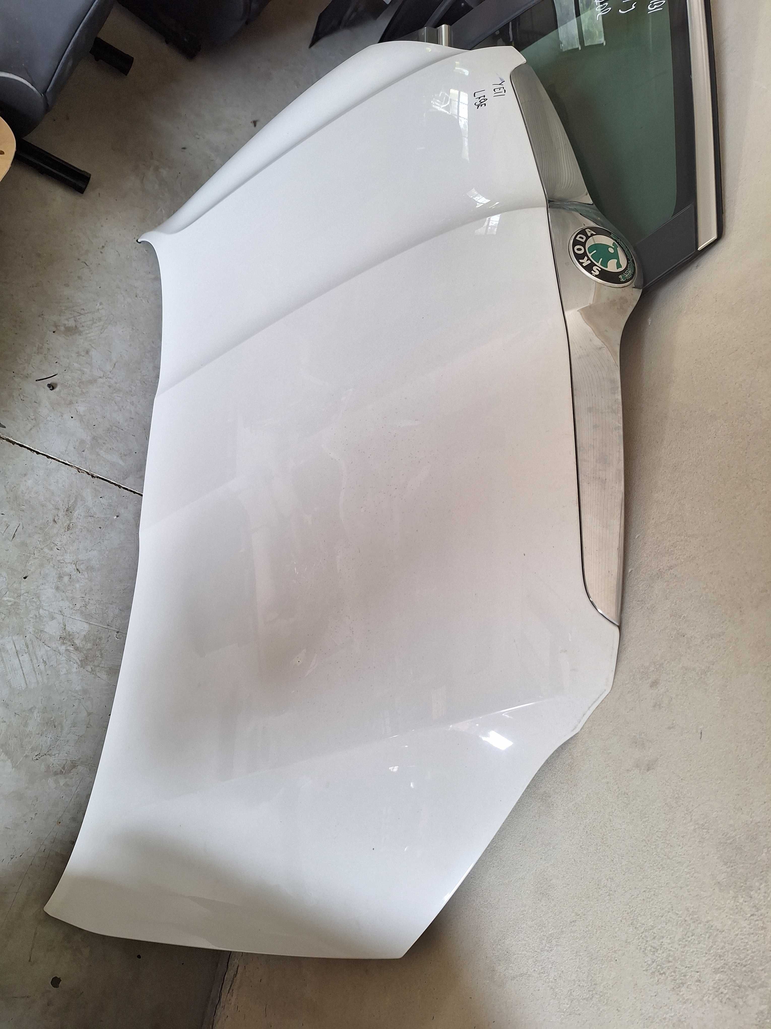 Maska atrapa skoda yeti 08-12r LF9e