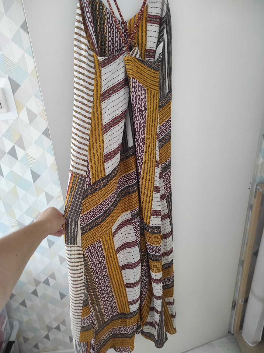 Maxi sukienka Reserved S Boho wzorzysta na ramiączkach
