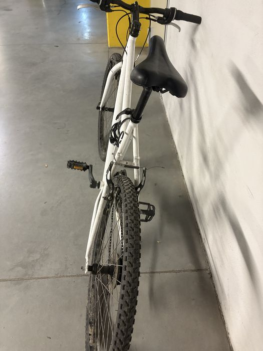 Rower górski B’Twin 26” – solidny model do jazdy rekreacyjnej