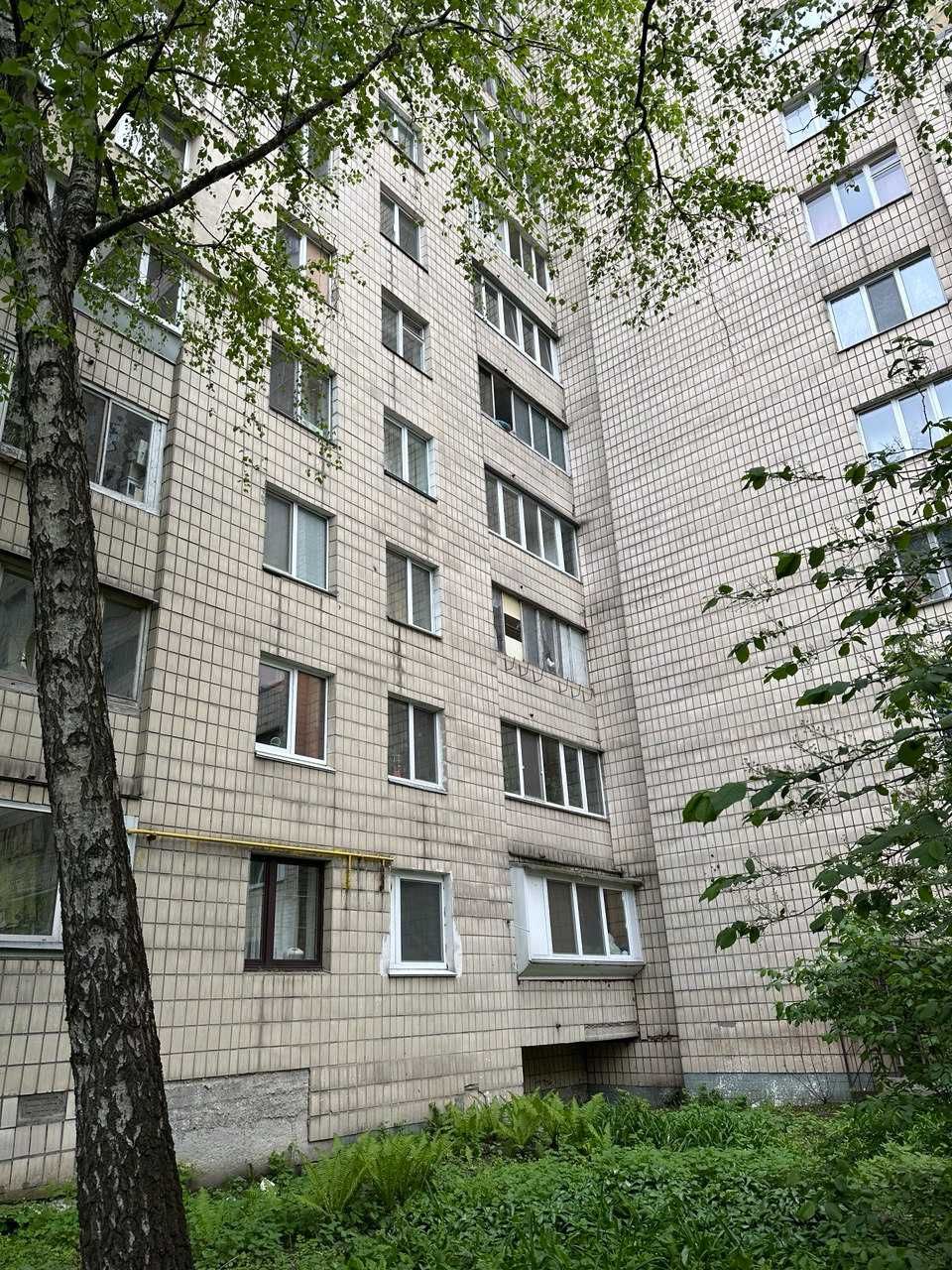 Продаж квартири у м. Київ з ремонтом та меблями