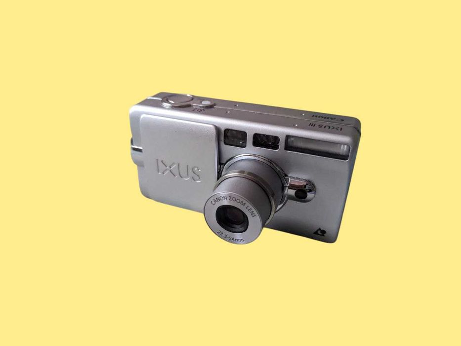 Плёночная классика Canon Ixus III (Elph Z3)