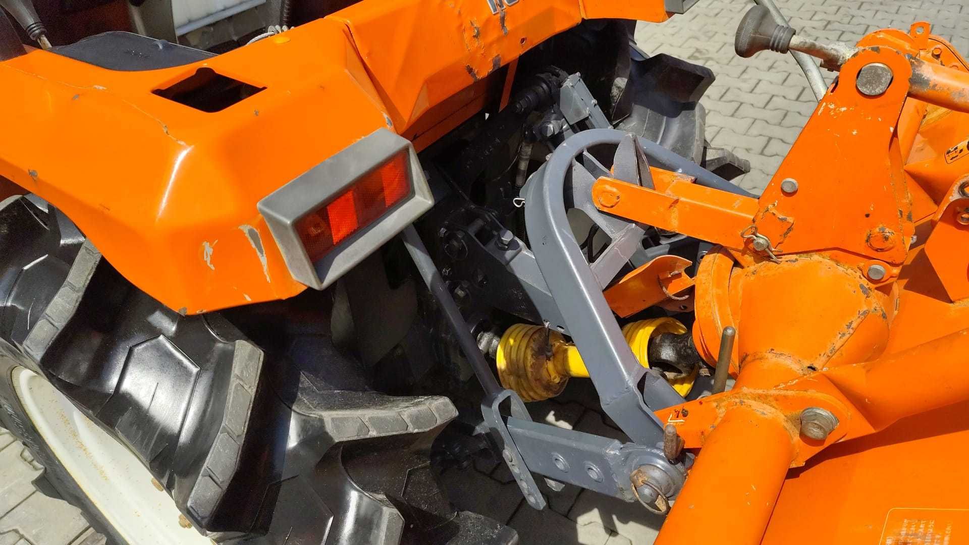 Japoński traktorek Kubota Saturn x20 glebogryzarka 4x4 20km
