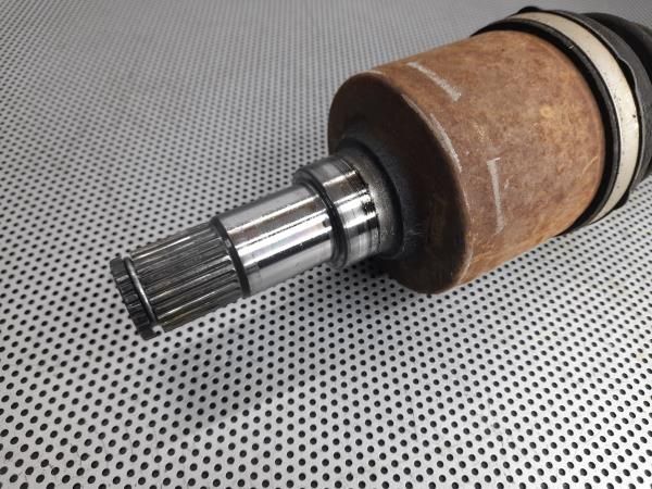 Transmissão frente esquerda MAZDA 3 (BK)