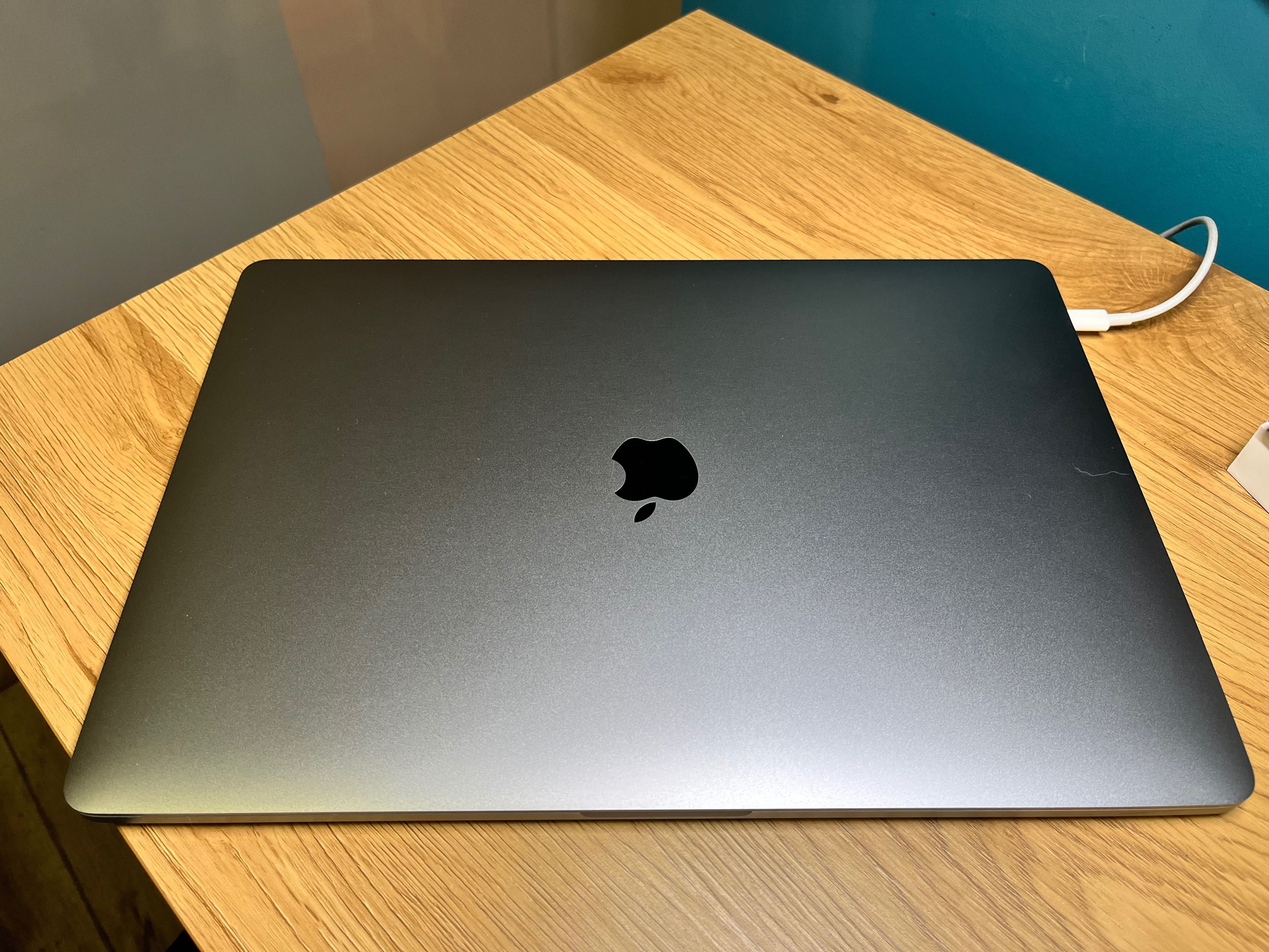 Mac Book PRO 15" 2017 A1707 Core i7 516/16GB Radeon 560 146 циклів