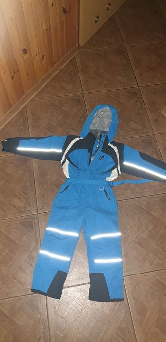 Kombinezon zimowy 104-110