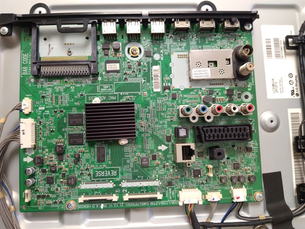 Плата main  EAX64797003(1.2)  LG 32LA662V та інші запчастини