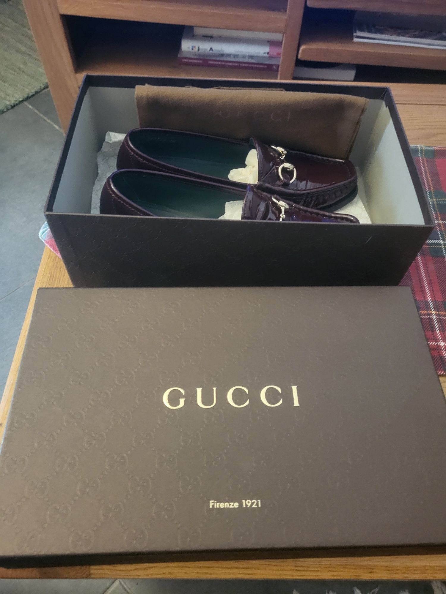 Sapatos genuínos Gucci