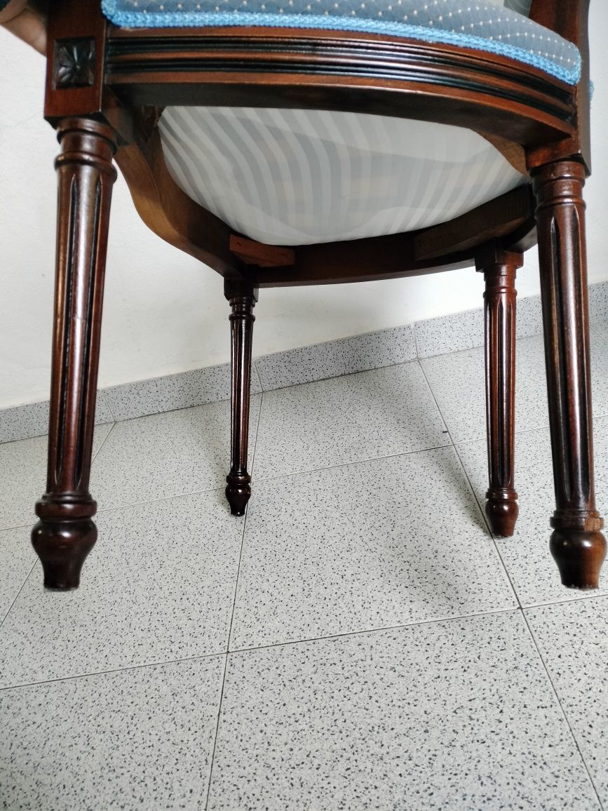 Cadeira/cadeirão