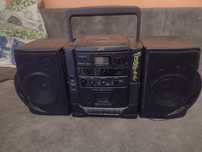 Radio magnetofon