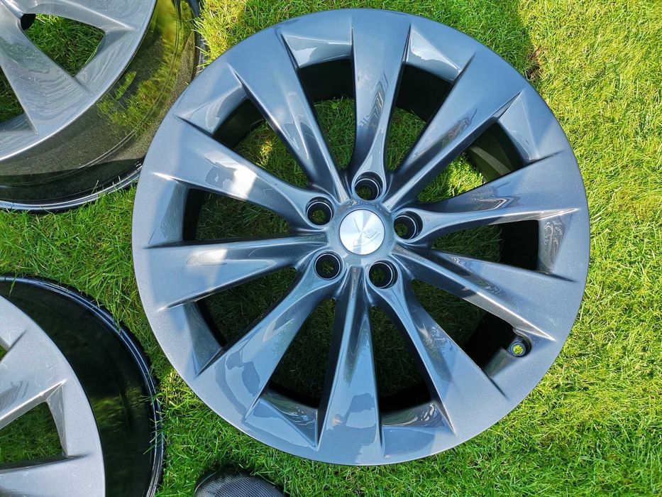 Tesla S X рест дорест диски резина диск 18 19 20 21r радіус