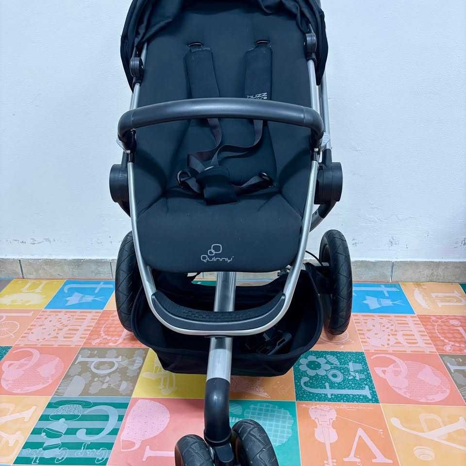 Carrinho Quinny Buzz Xtra + Alcofa Quinny