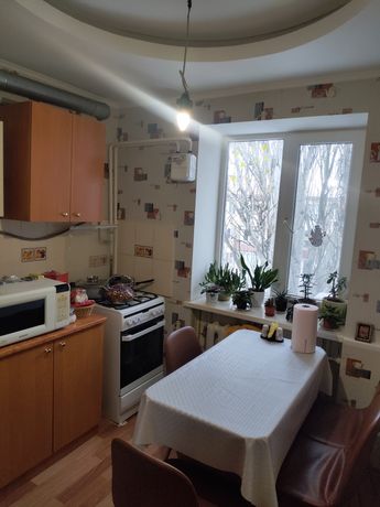 Продам 1 комнатную квартиру на Жилпоселке