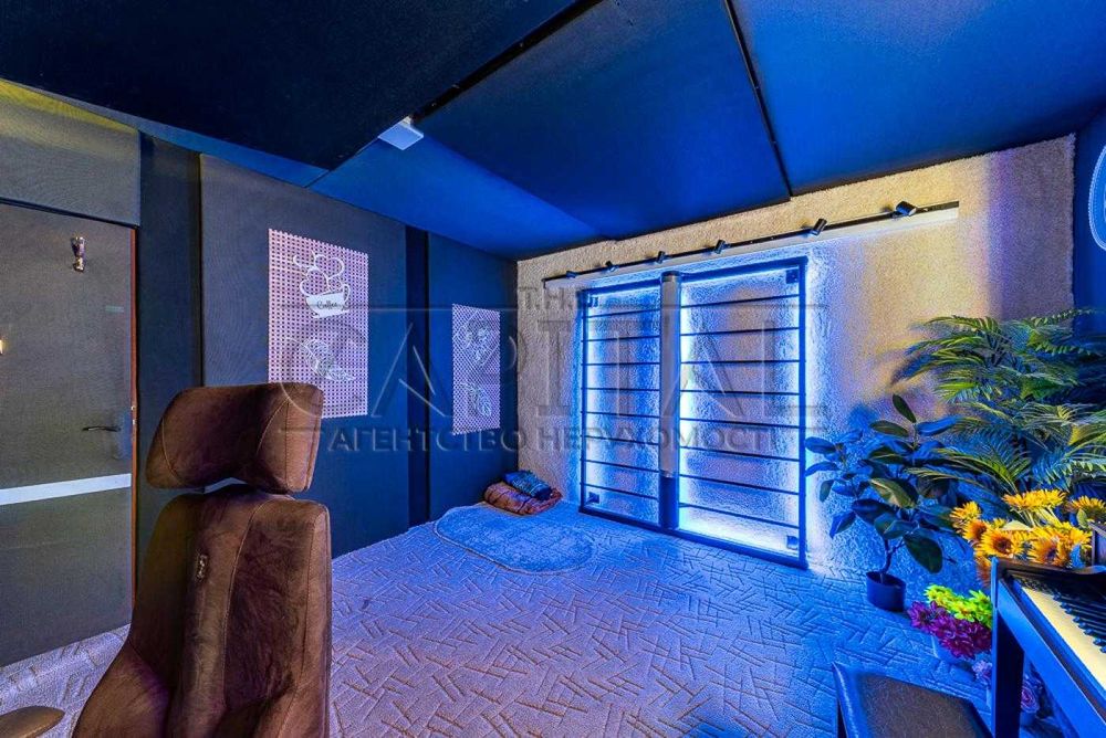 Продажа офиса супер цена 614м2 центр Ігоря Брановицького, 3