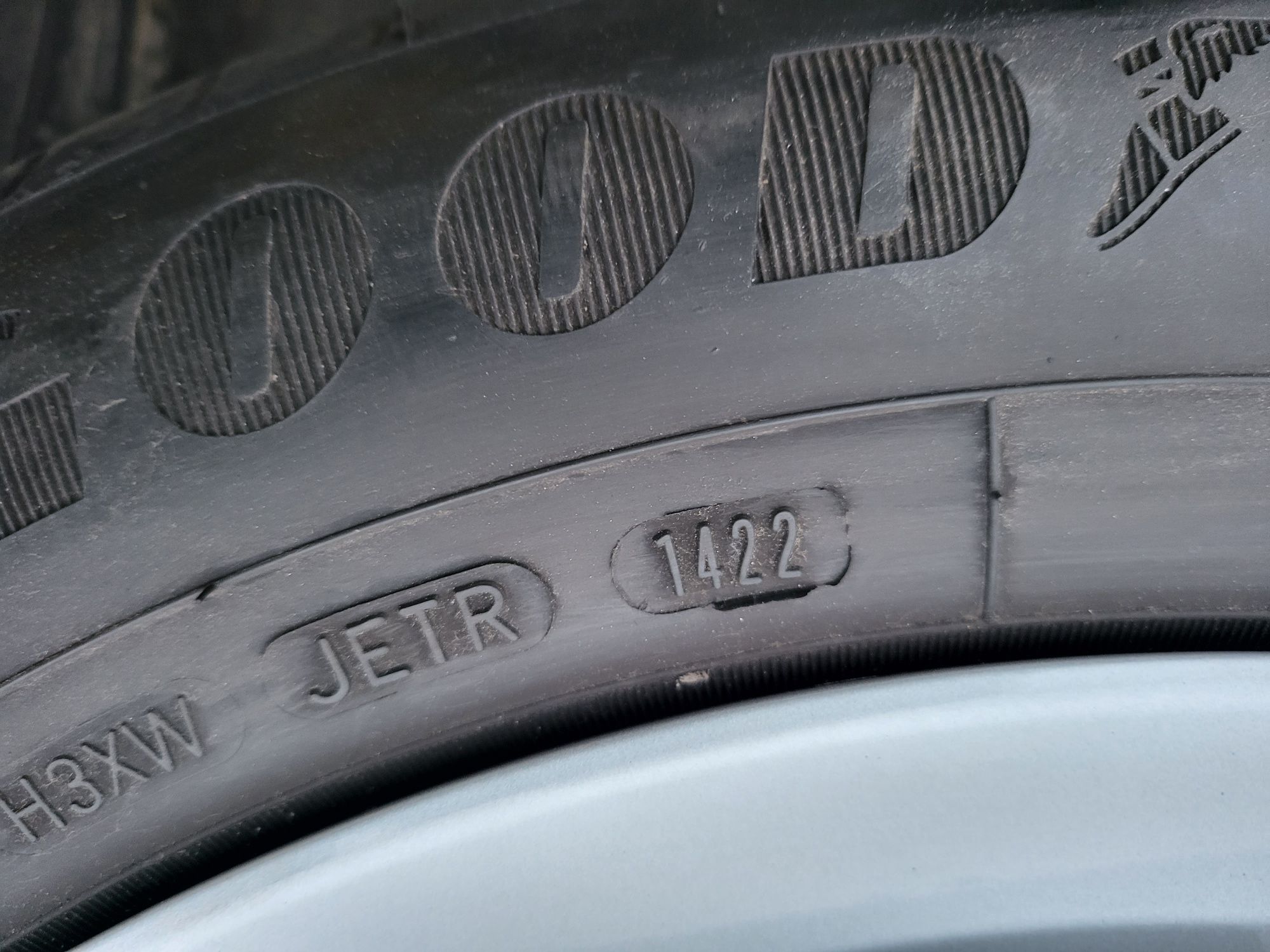 Opony letnie 205/60/16 92V Goodyear EfficientGrip bieżnik 6,5mm, 2022r