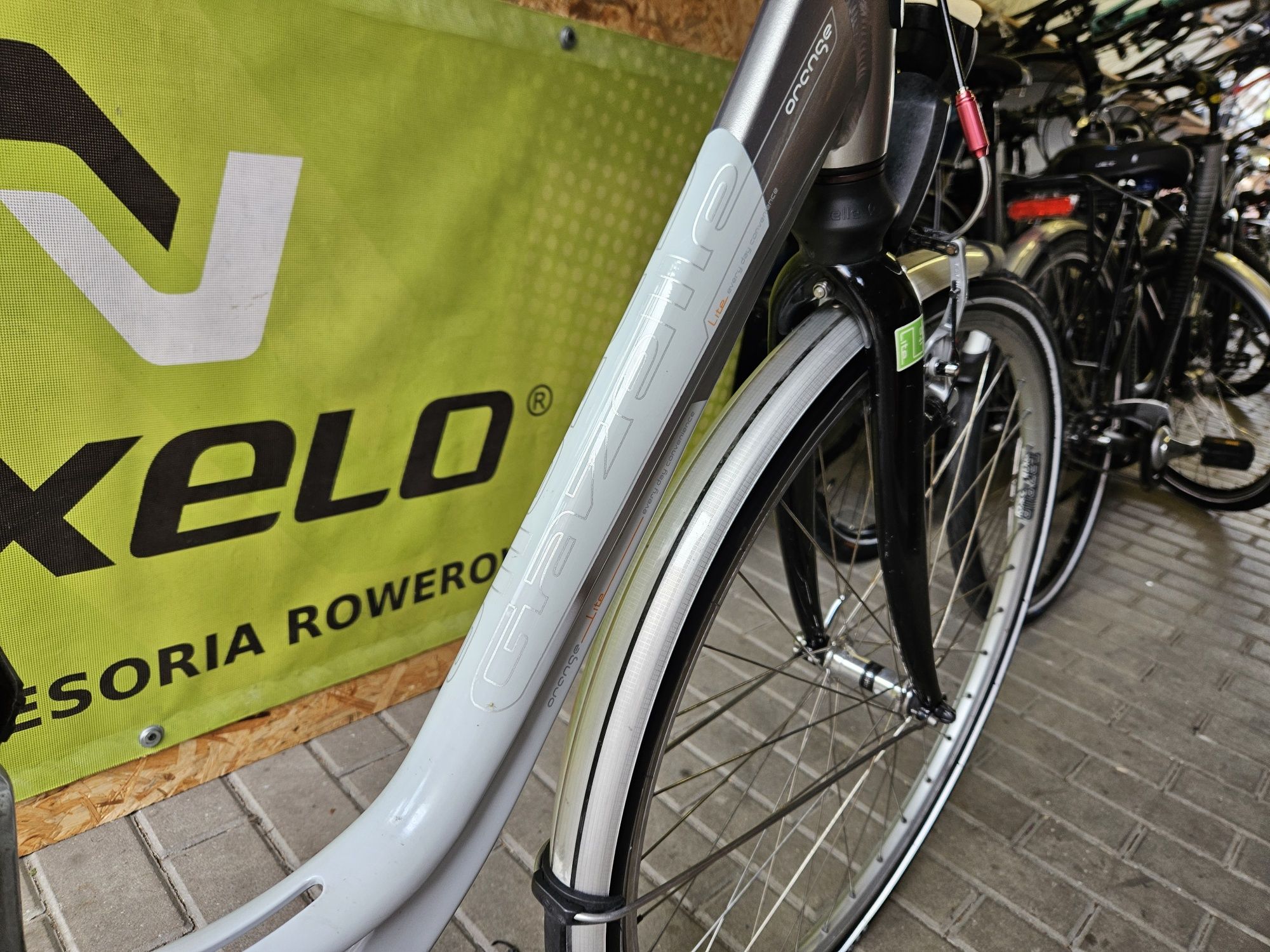 GAZELLE ORANGE używany rower damski holenderski NEXUS 7 koła 28