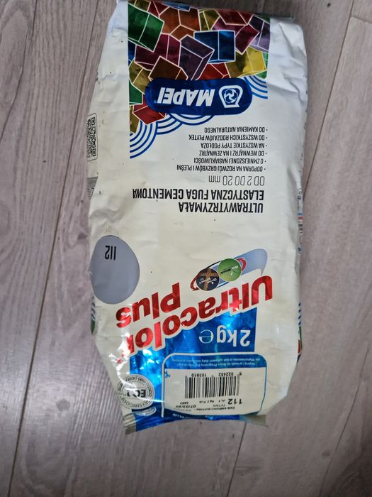 Fuga ultrawytrzymała elastyczna cementowa Mapei ultracolor plus 2 kg