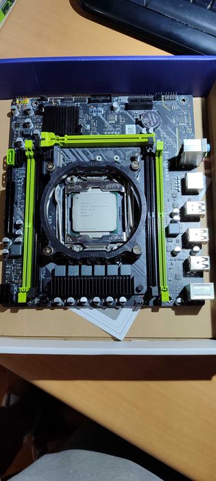 Placa Mãe / Processador LGA2011-3 Xeon E5 2630 v4