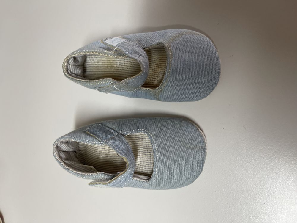 Sapatos de menina bebe com velcro