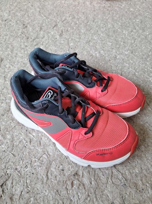 Buty Kalenji malinowe, rozmiar 34