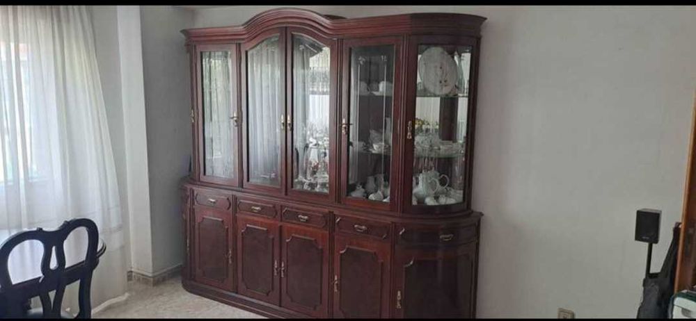 Vendo móvel sala mogno